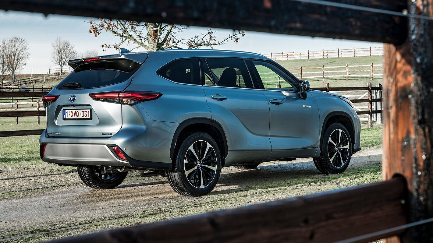 Toyota Highlander von hinten