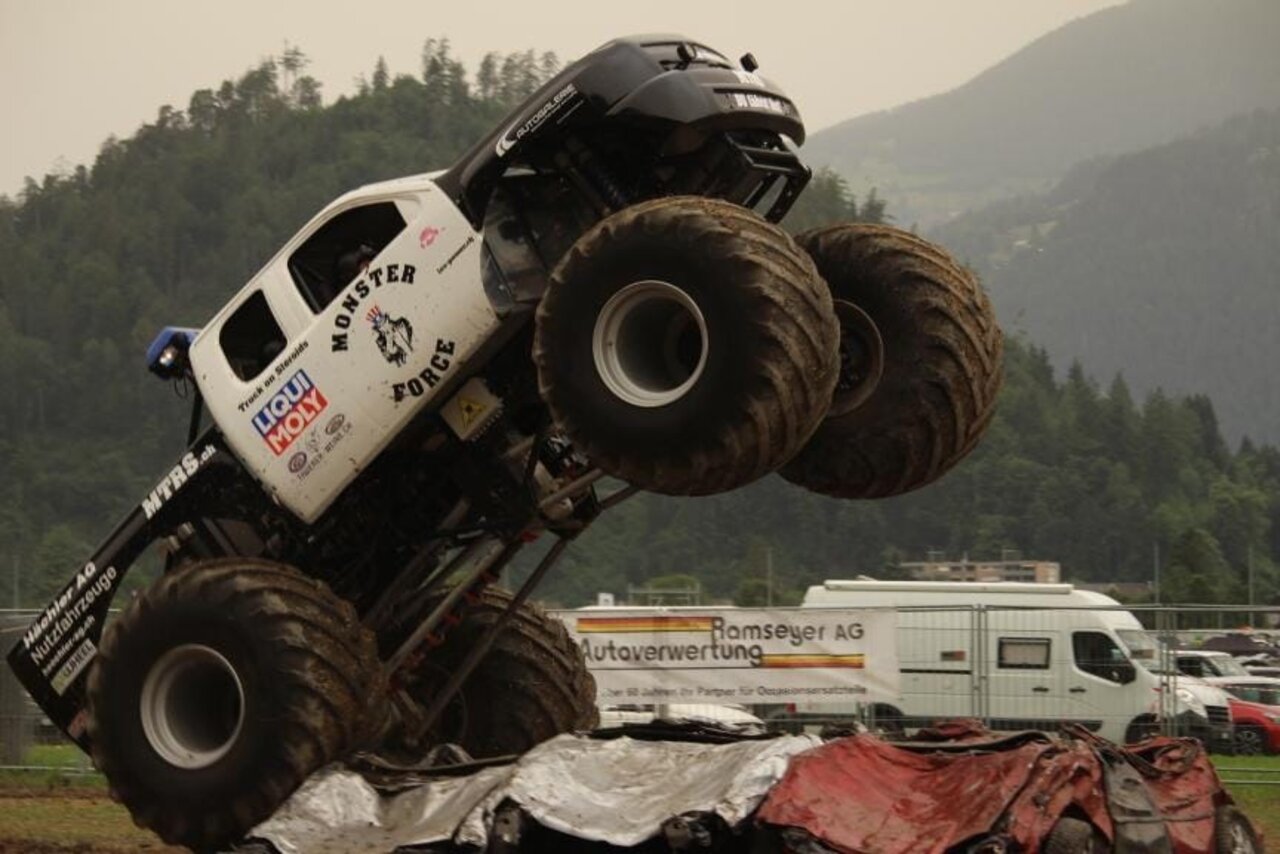 Schweizer Monstertruck