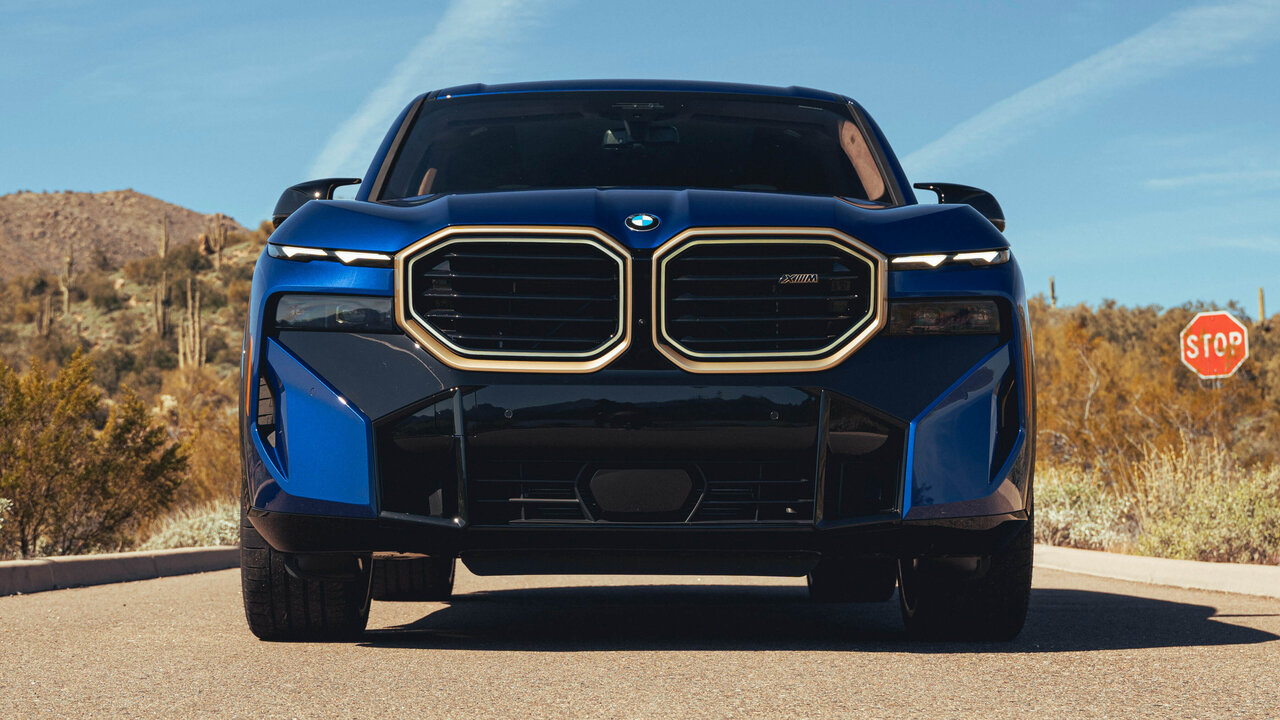BMW XM