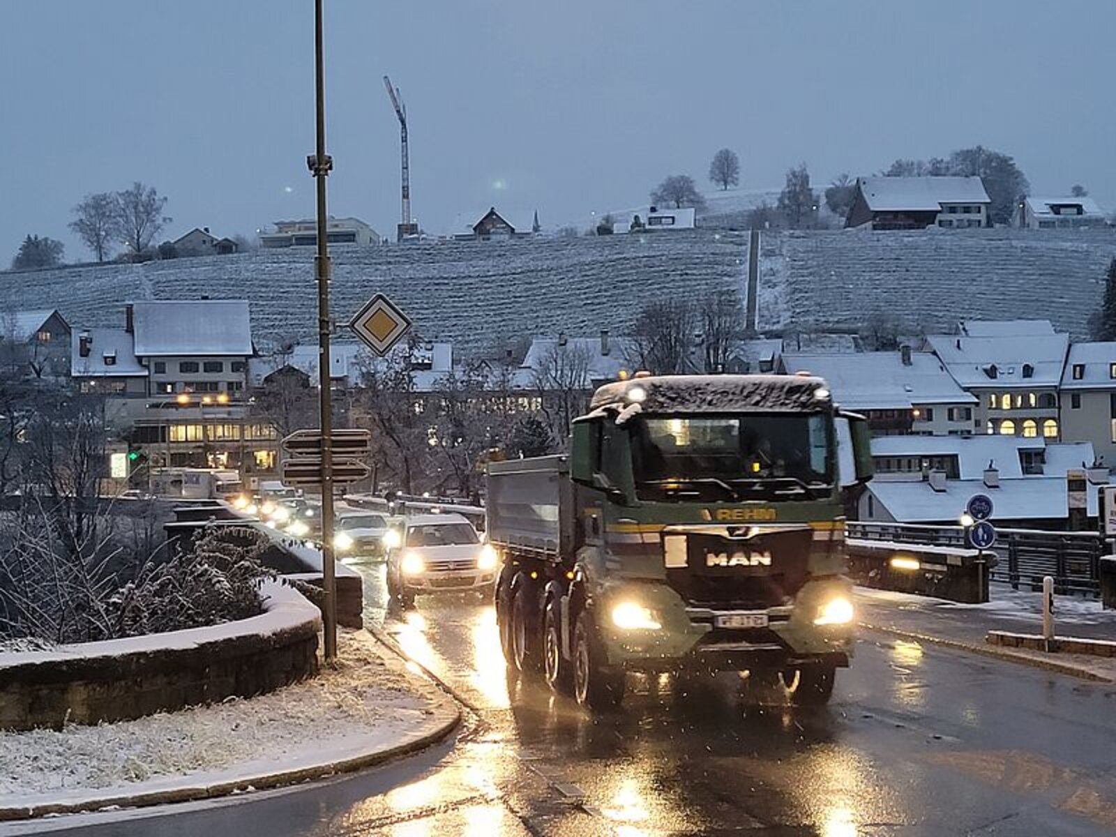 Stau in Eglisau