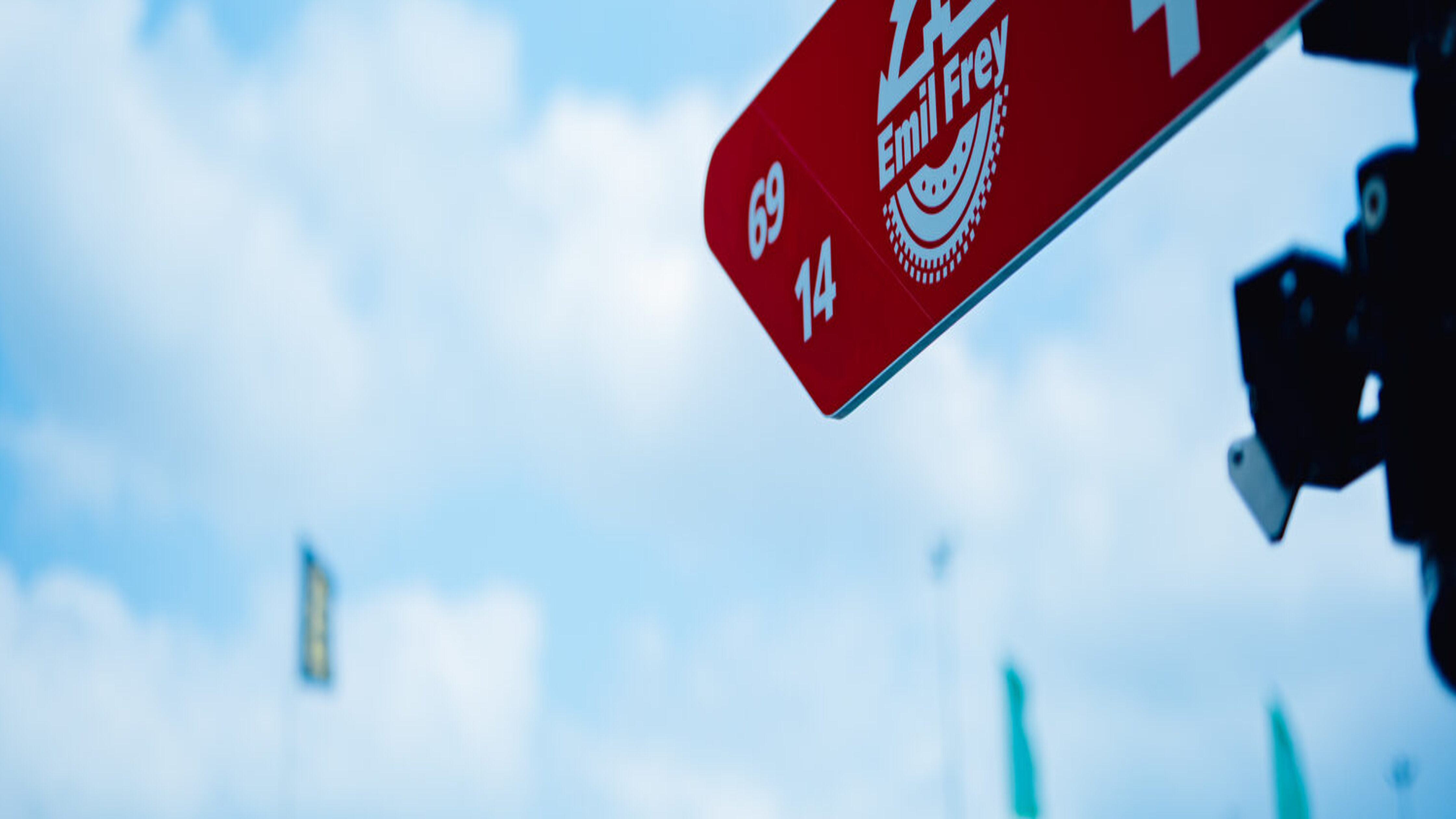 Emil Frey Schild an DTM
