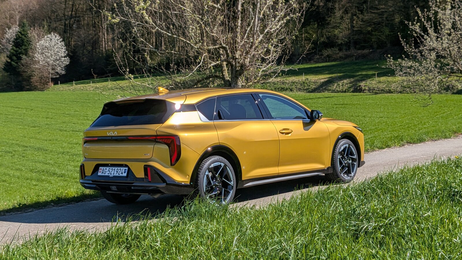 Kia K4