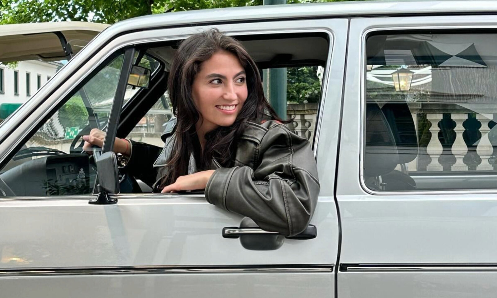 Frau Auto