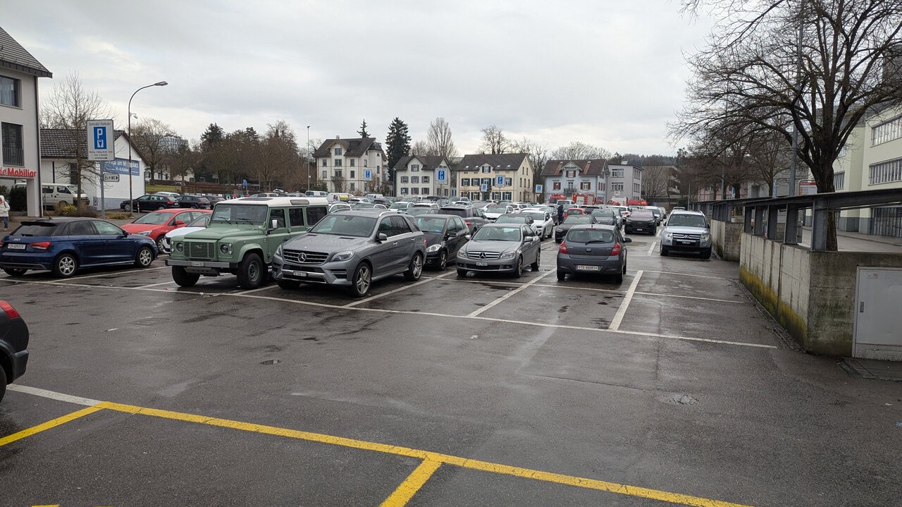 öffentlicher Parkplatz in Frauenfeld