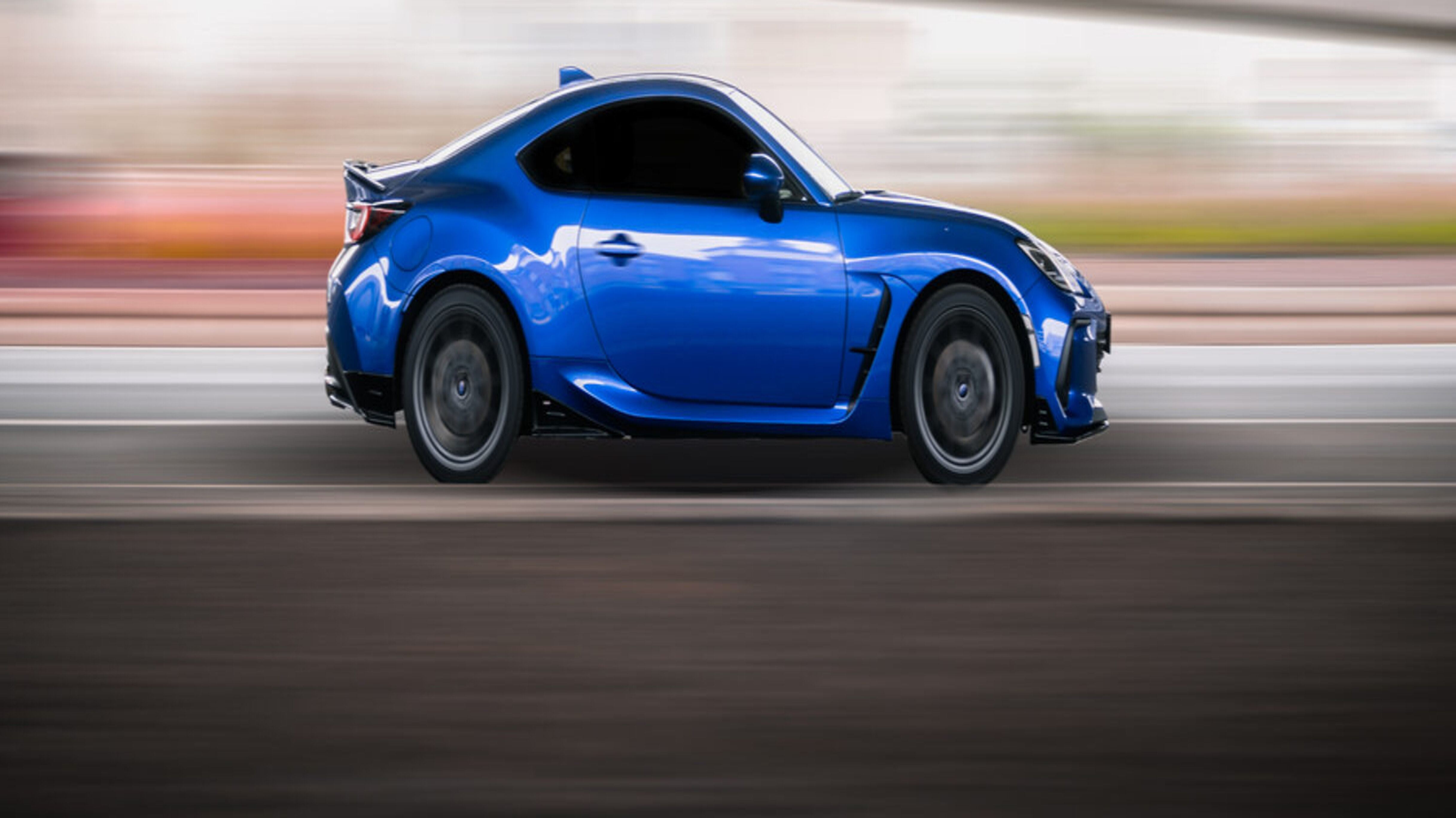 Subaru BRZ in Fahrt