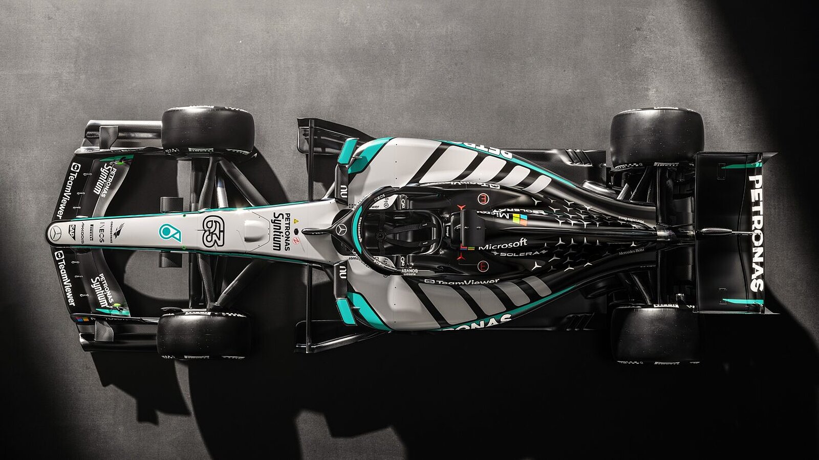 Mercedes W17