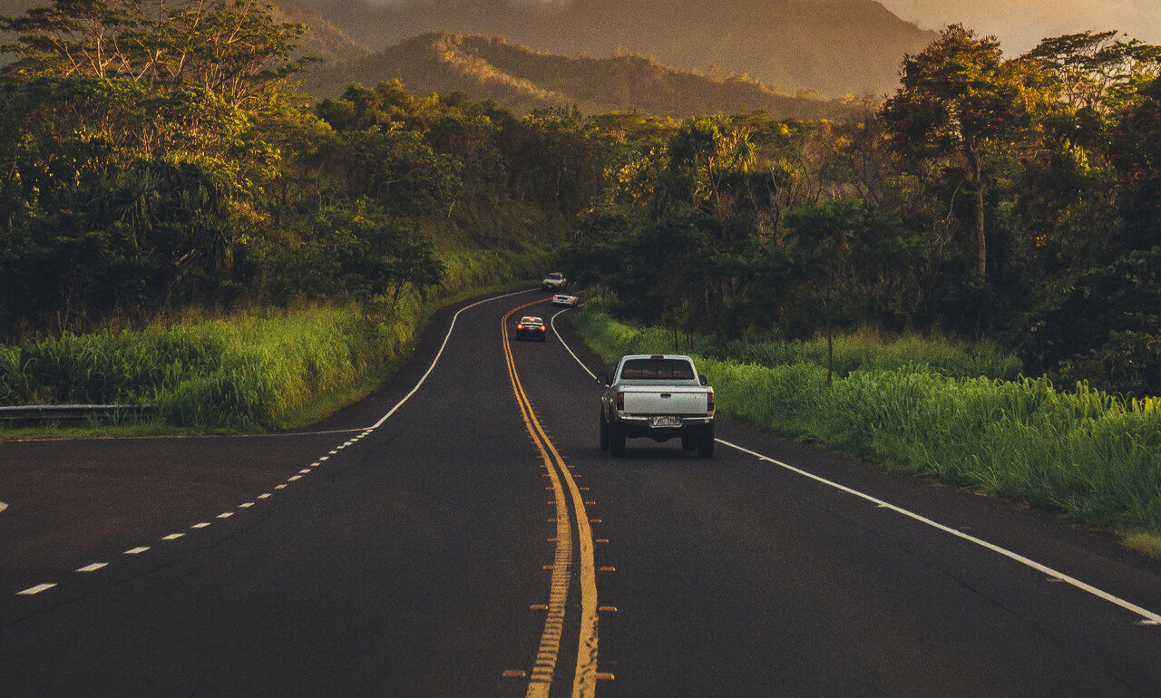 Amazonas strasse mit auto