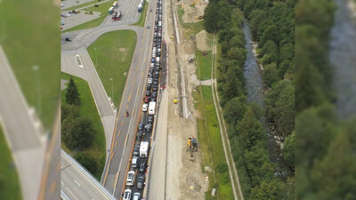 Stau am Gotthard von oben