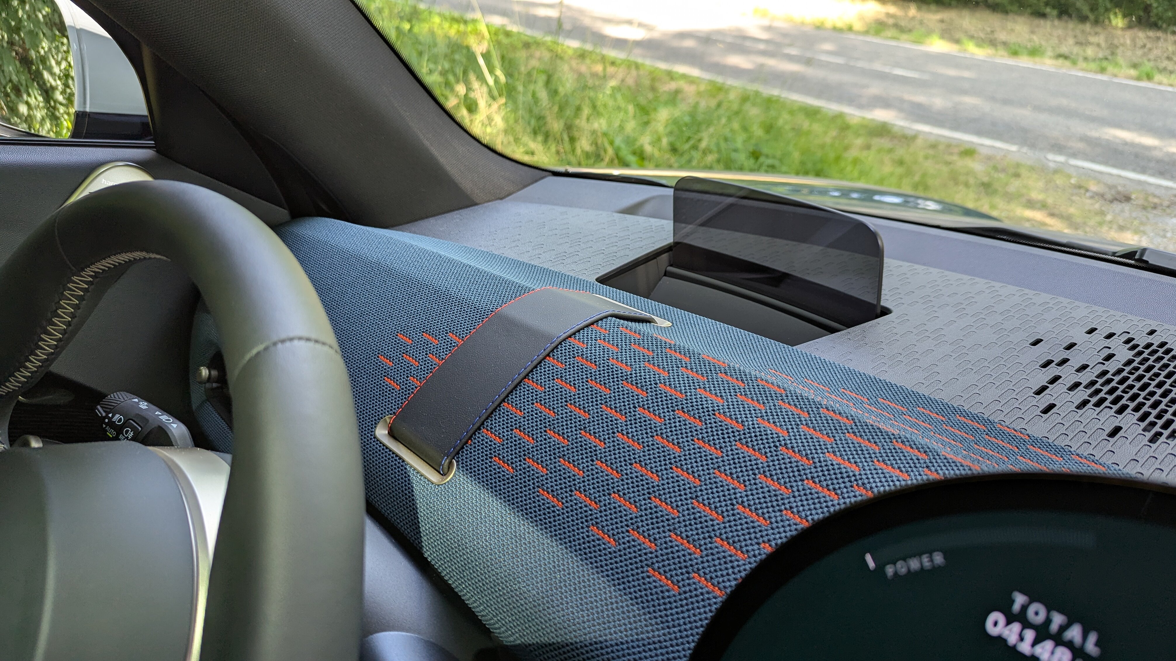 Head-up-Display im Mini Aceman