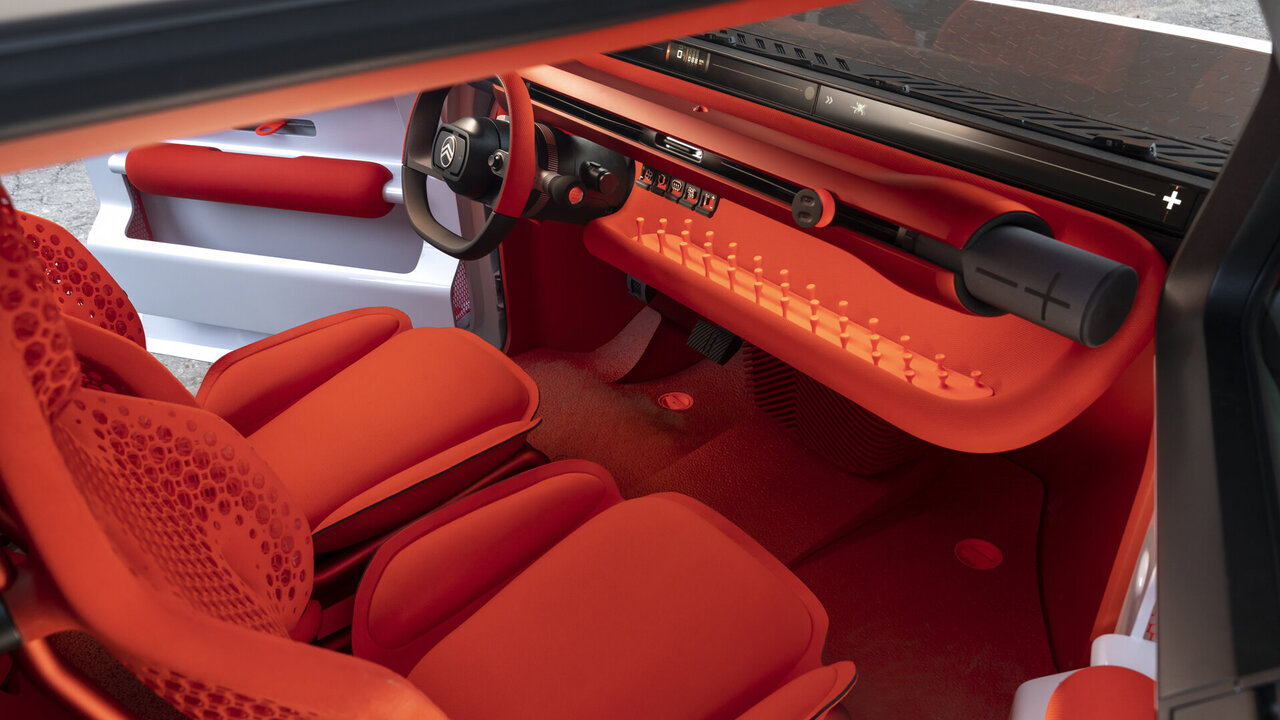 Das Cockpit des Citroën Oli