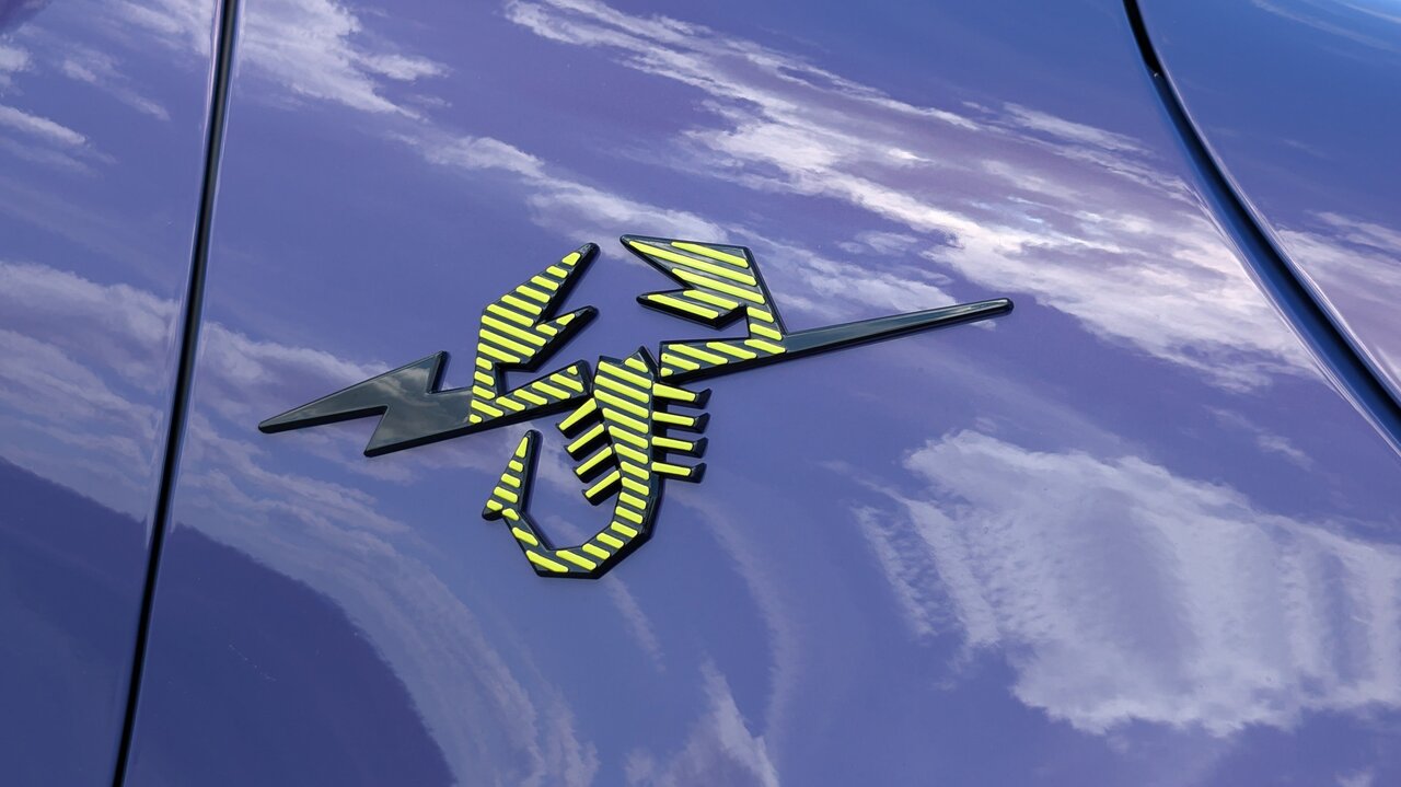 Scorpion auf dem Abarth 600e