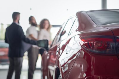 21'578 Personenwagen wurden im September 2023 erstmals in Verkehr gesetzt.