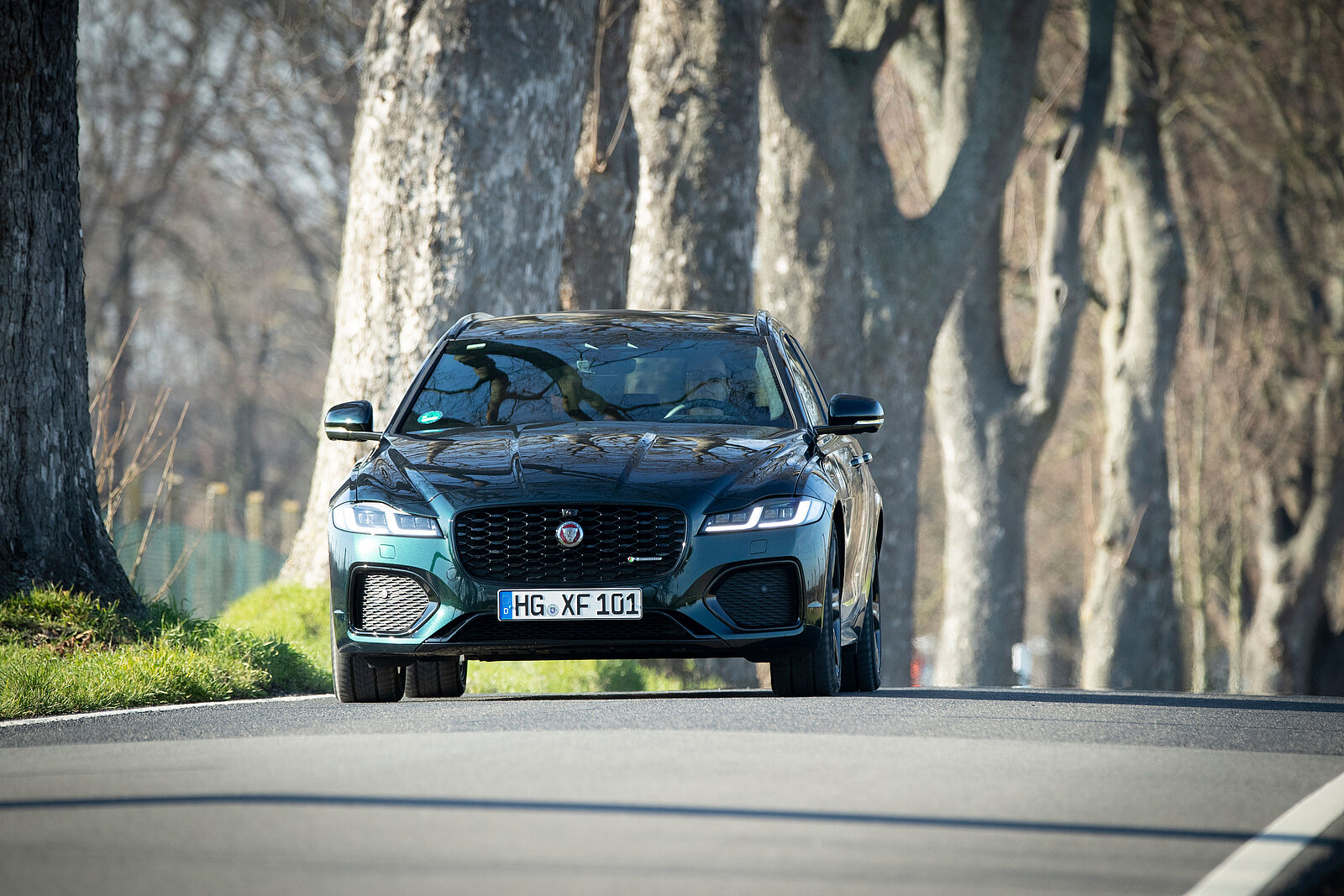 Jaguar XF Sportbrake von vorne