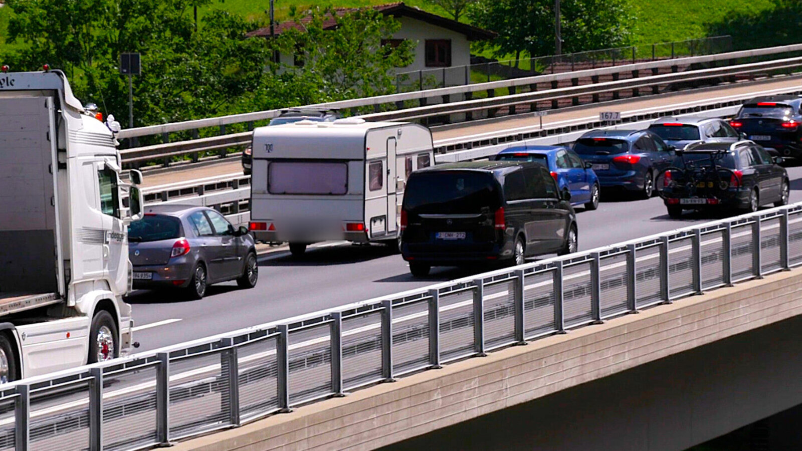Stau am Gotthard