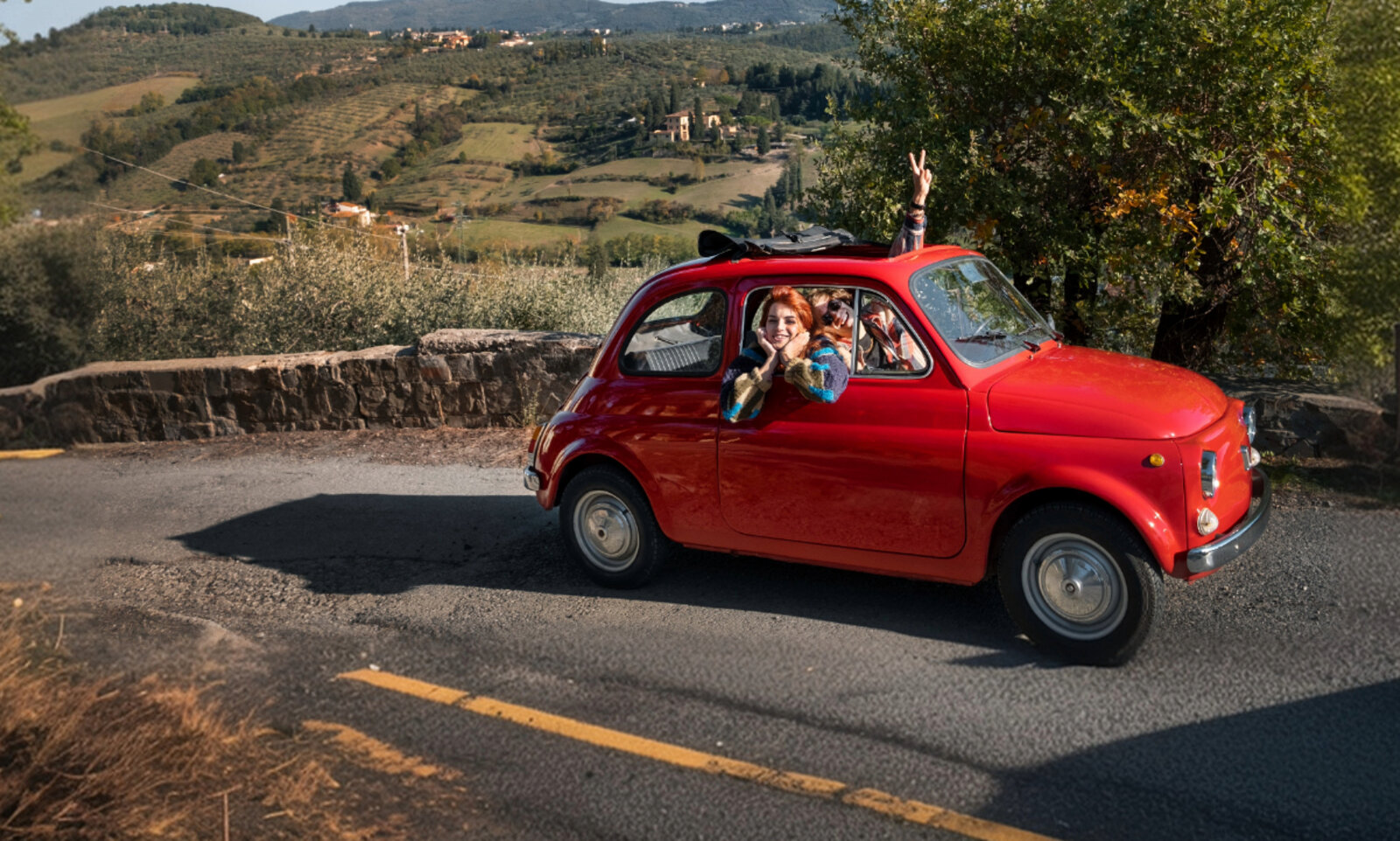 Wer nach Italien fährt, darf dort keine Verwandten oder Freunde als Steuer lassen. Bild: freepik