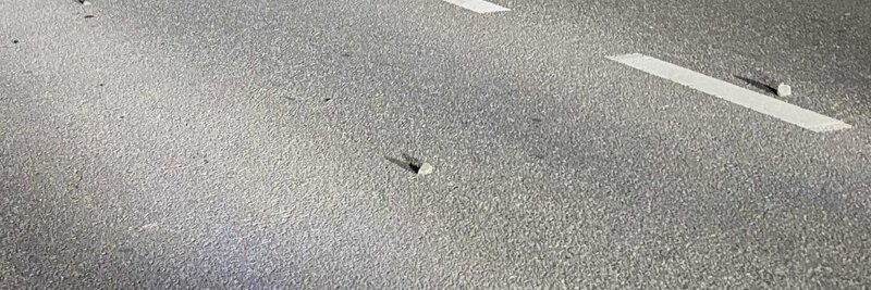 Steine auf einer Strasse