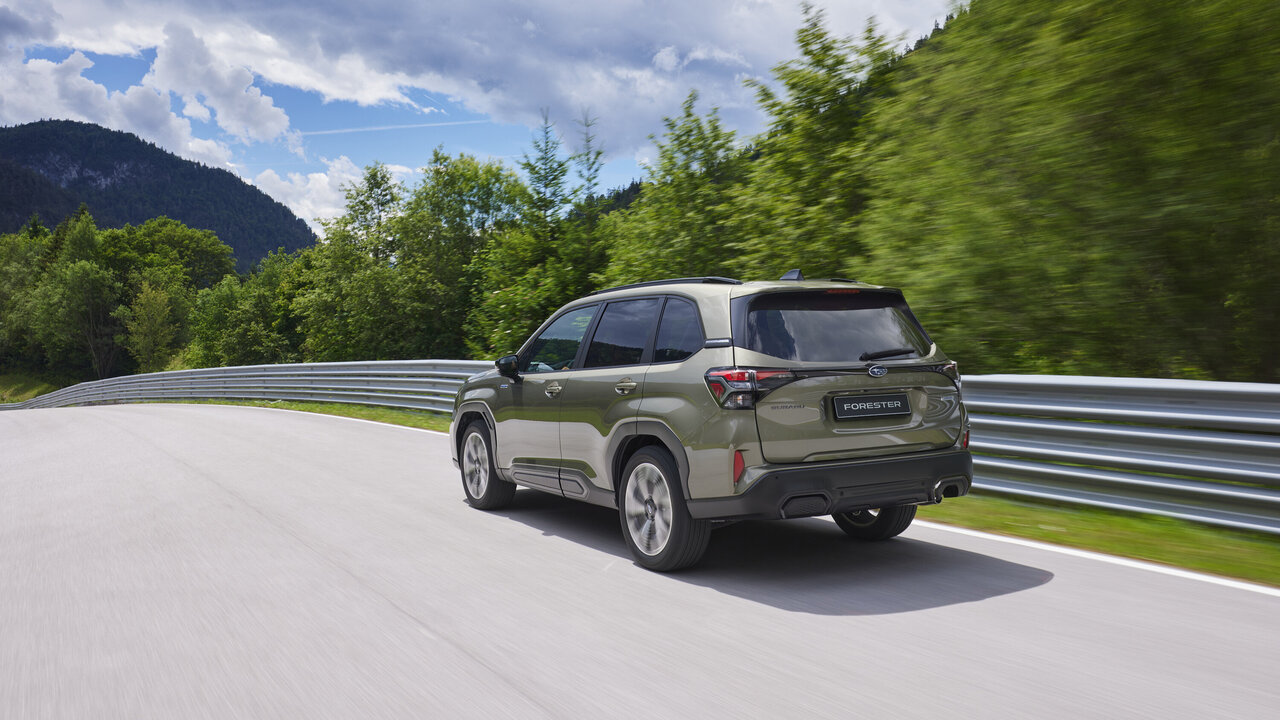 Subaru Forester von hinten