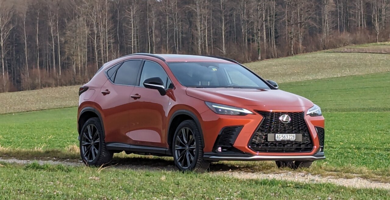 Lexus NX
