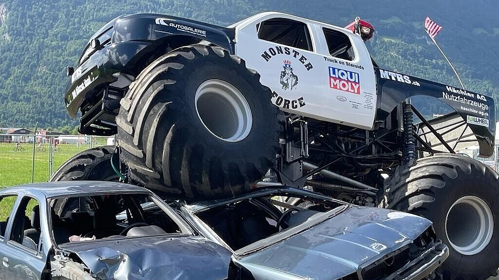 Schweizer Monstertruck