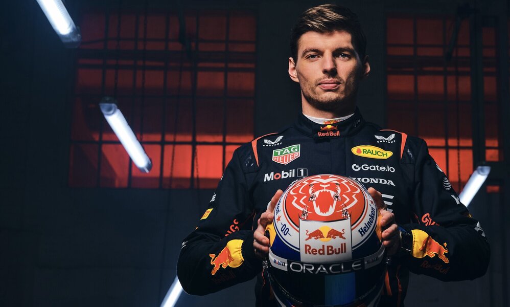 Der vierfache Weltmeister Max Verstappen jagt von hinten an McLaren heran. Bild: www.redbullcontentpool.com