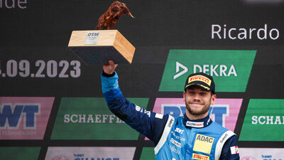 Ricardo Feller feiert seinen Podestplatz im DTM-Rennen am Red Bull Ring (A).