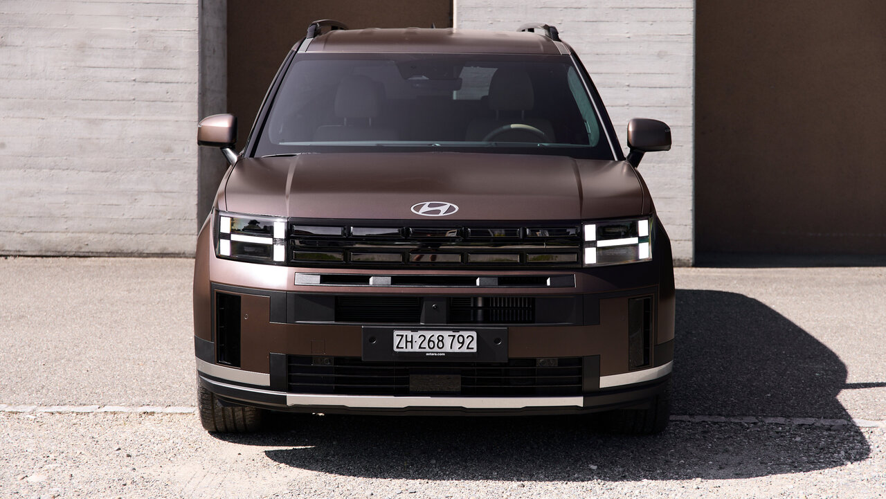 Hyundai Santa Fe von vorne