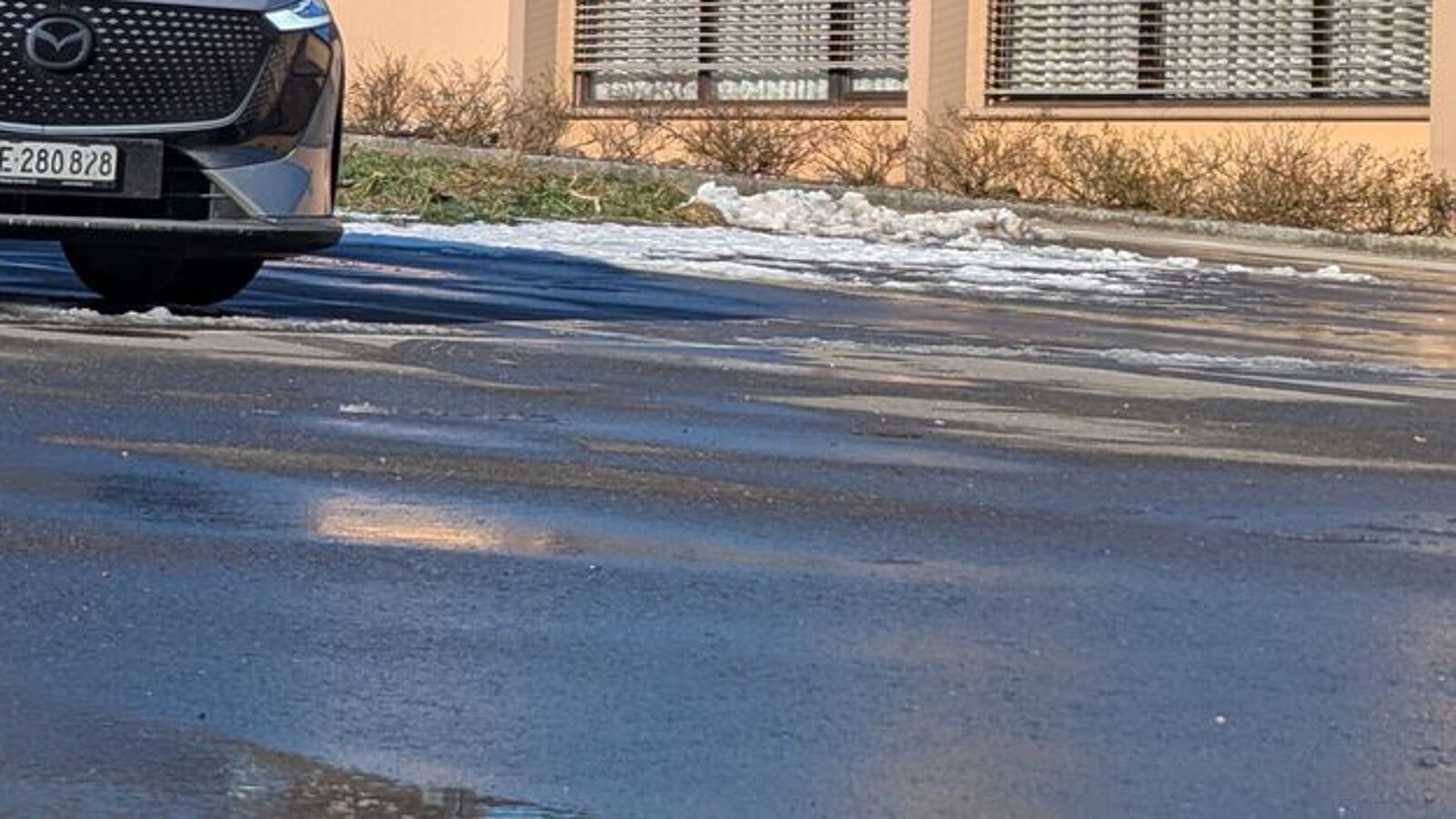 Mazda 6e