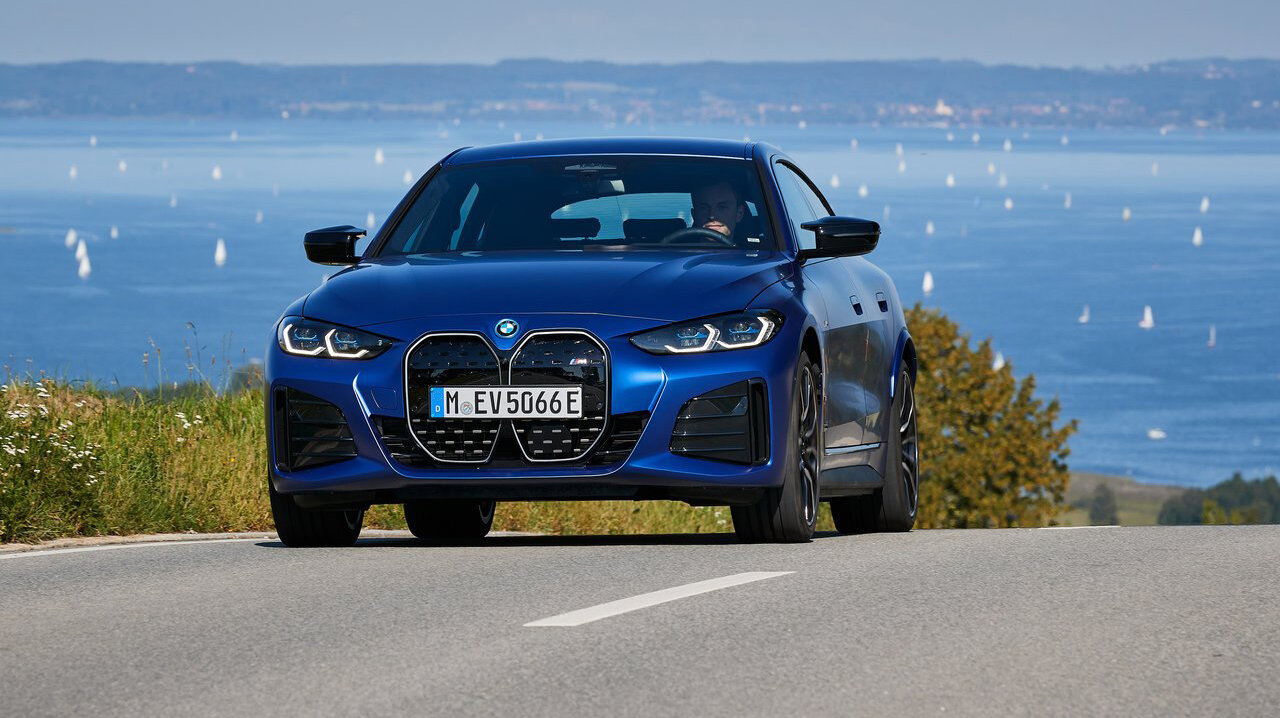 BMW i4