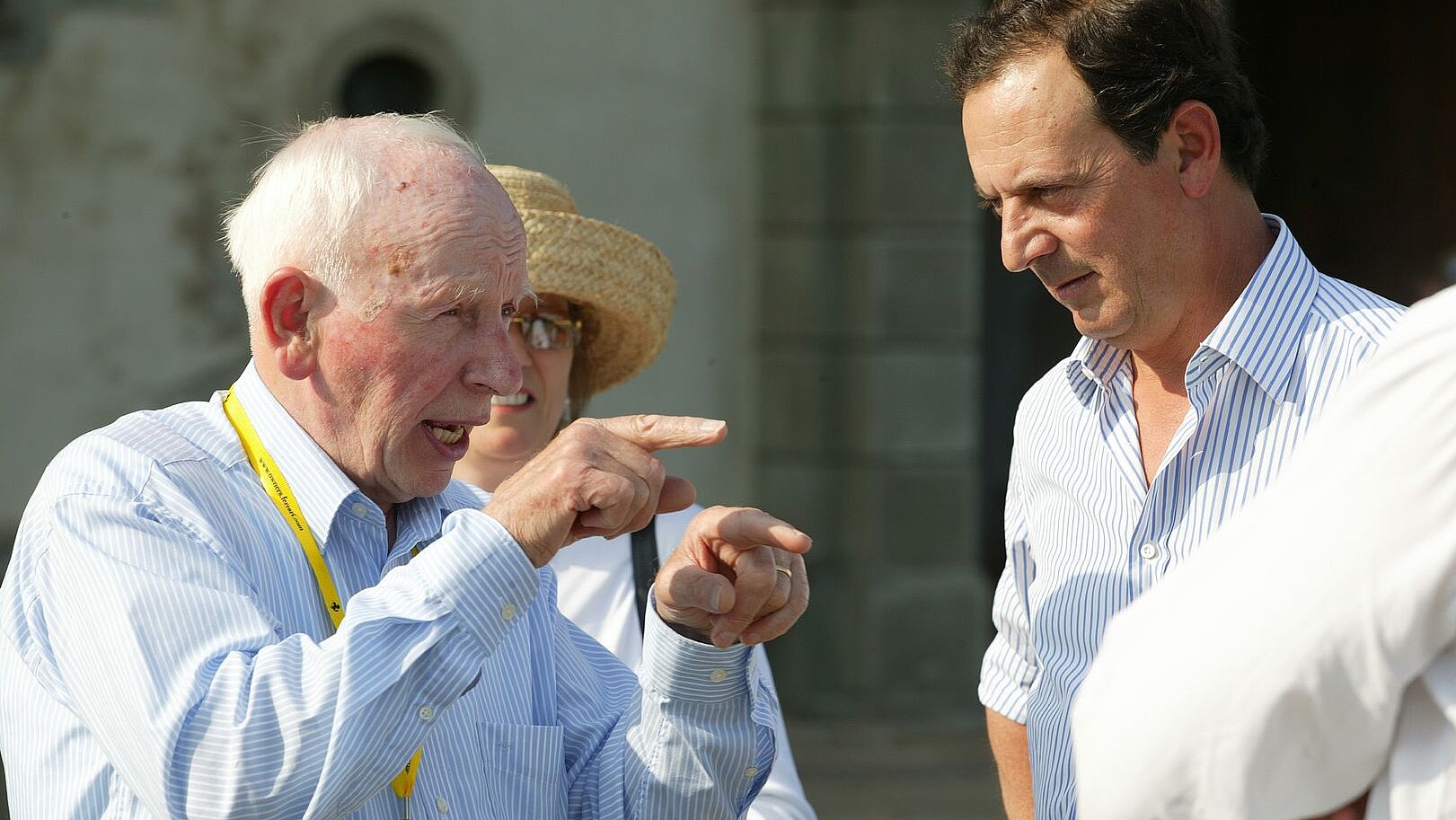 John Surtees (l.)