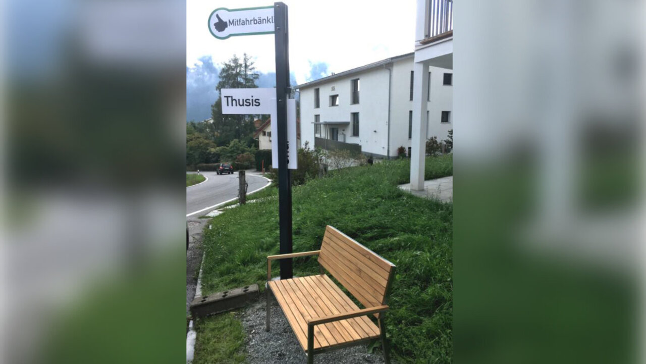 Mitfahrbänkli Masein