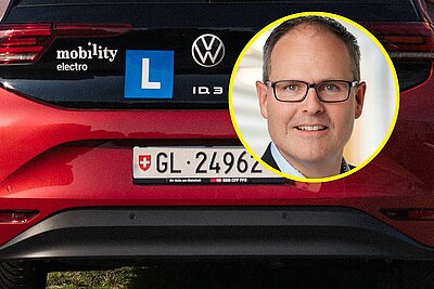 Fahrschulauto mit 