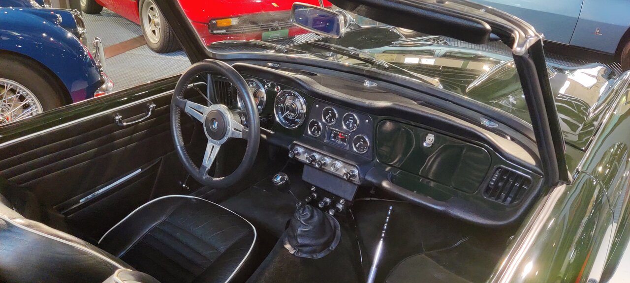 Blick in die Ausstellung der Autobau Erlebniswelt in Romanshorn TG