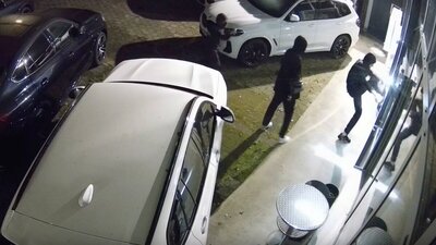 Aufnahmen zeigen drei Täter auf frischer Tat. Bild: zVg