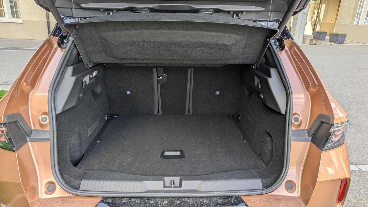 Kofferraumvolumen im Opel Grandland