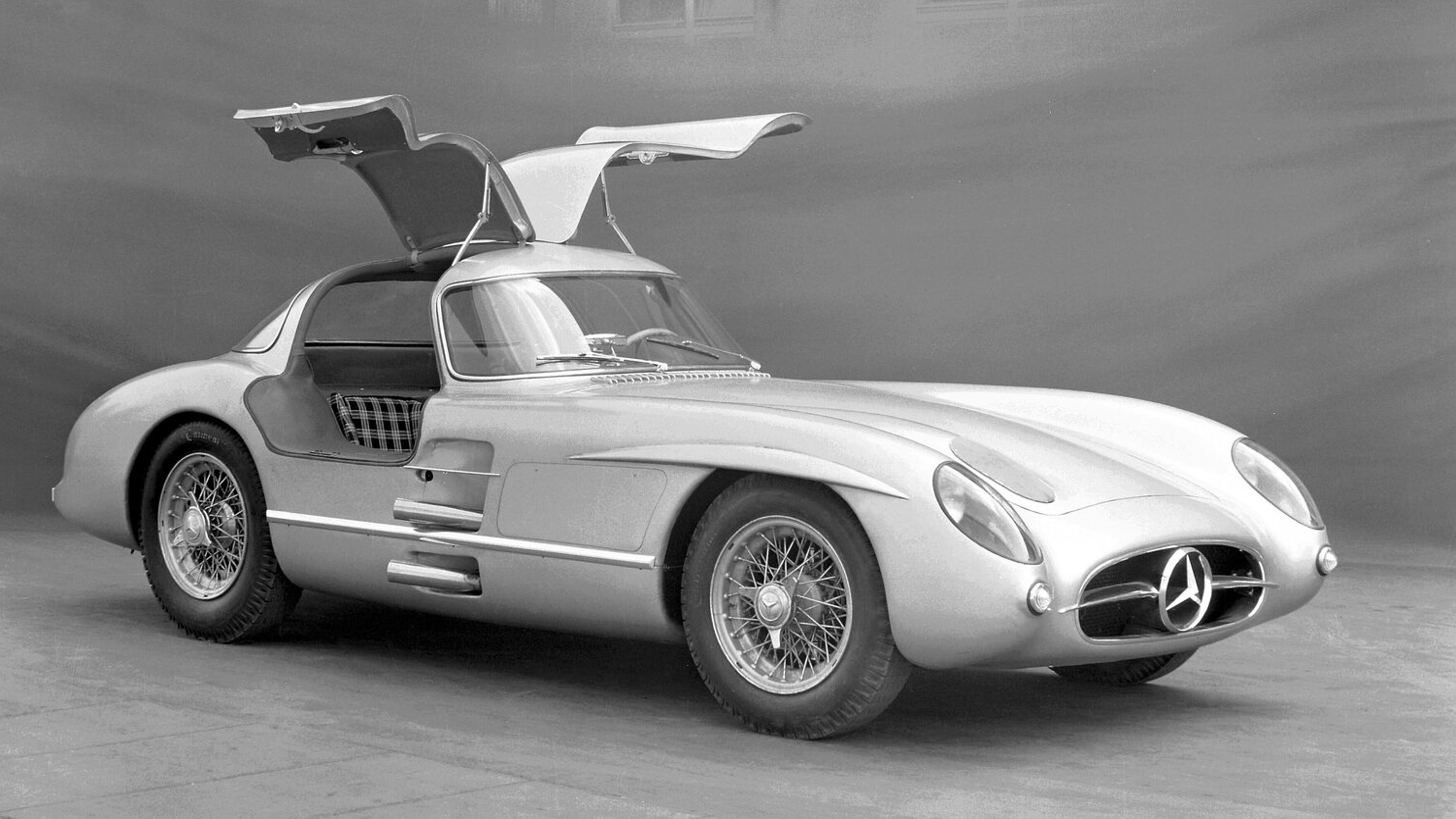Mercedes 300 SLR Uhlenhaut Coupé