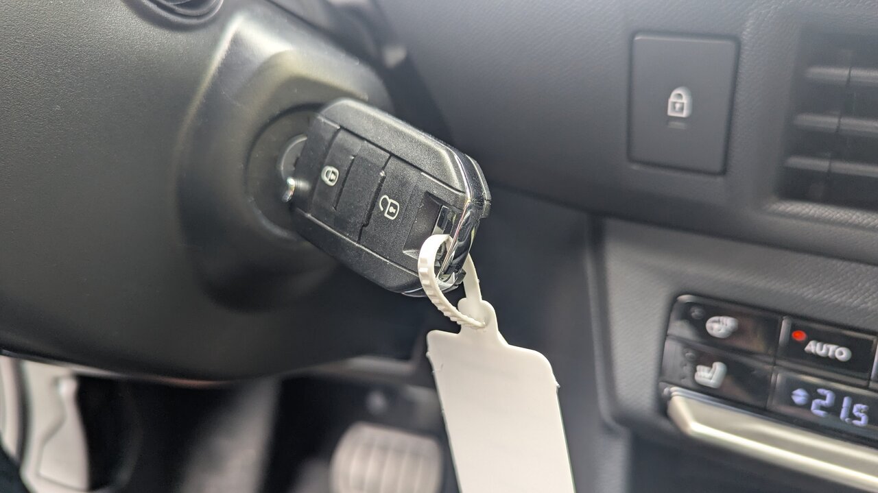 Zündschlüssel im Opel Frontera