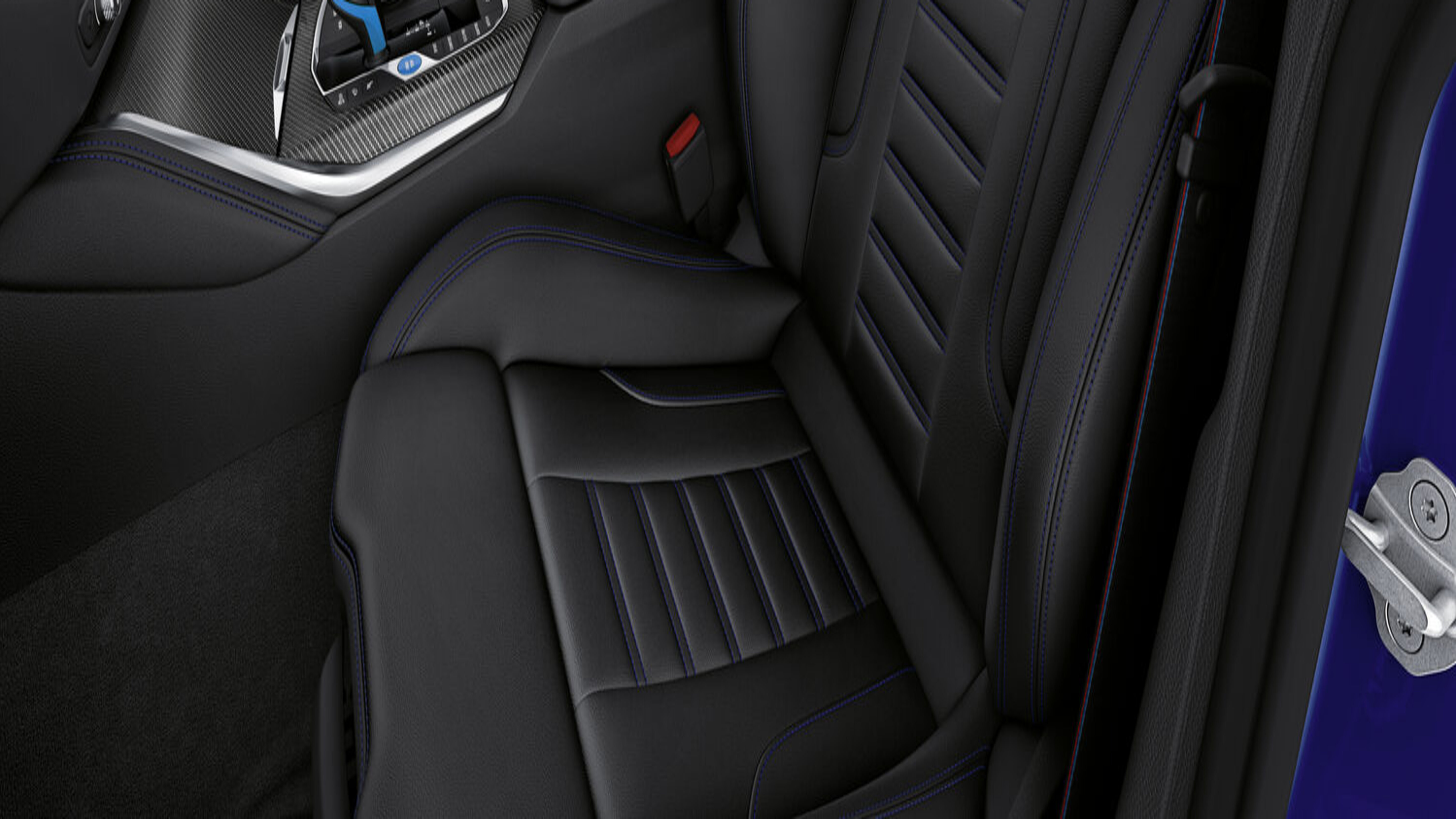 Vordersitze im BMW i4