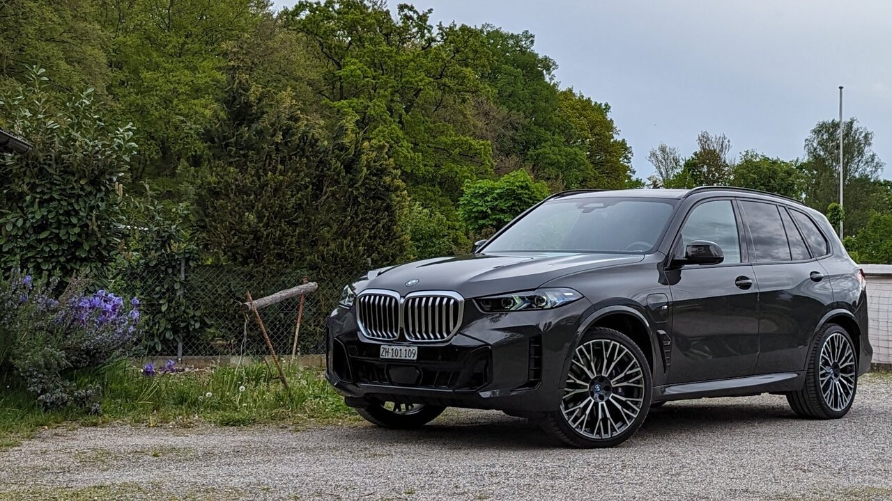 BMW X5 von vorne