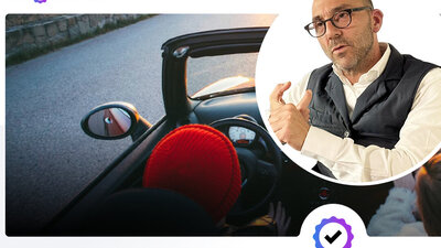 Philipp Rhomberg, Chief Digital Officer Emil Frey, freut sich über den erfolgreichen Start des Online-Automarktplatzes Carmarket. Bild: STREETLIFE