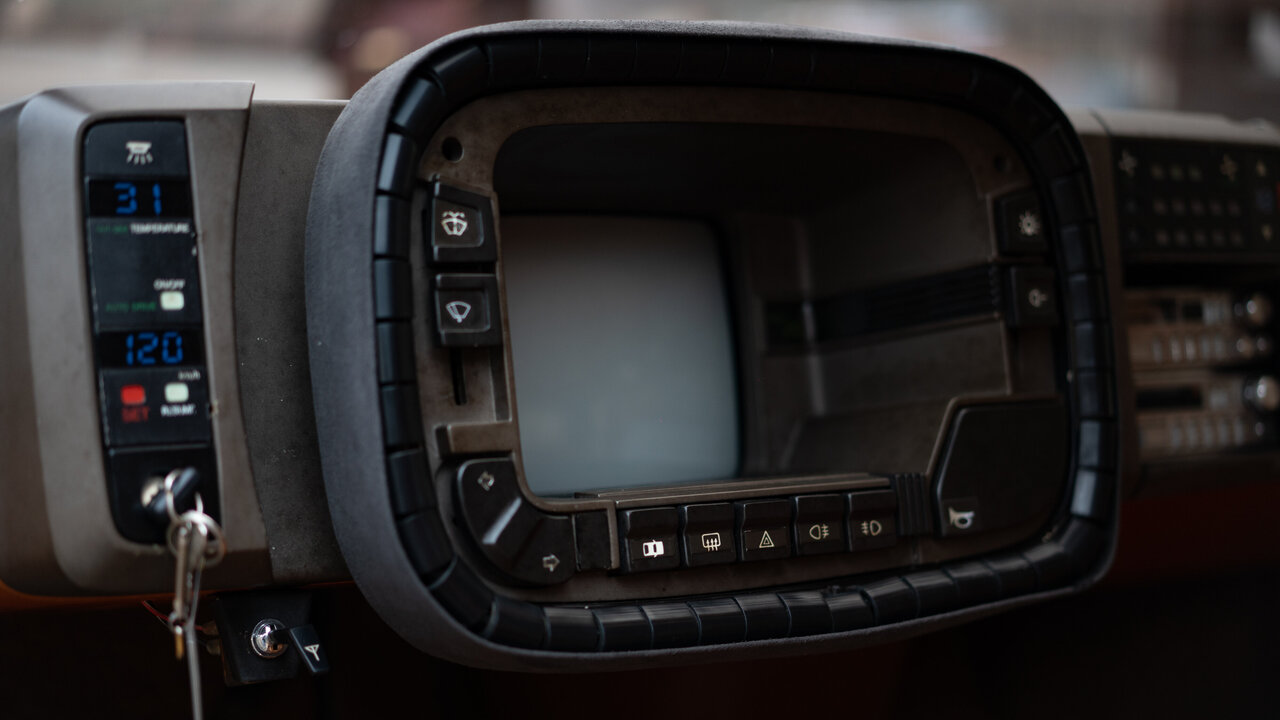 Cockpit des Mazda MX-81