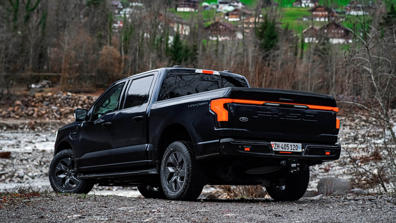 Heckansicht des Ford F-150 Lightning