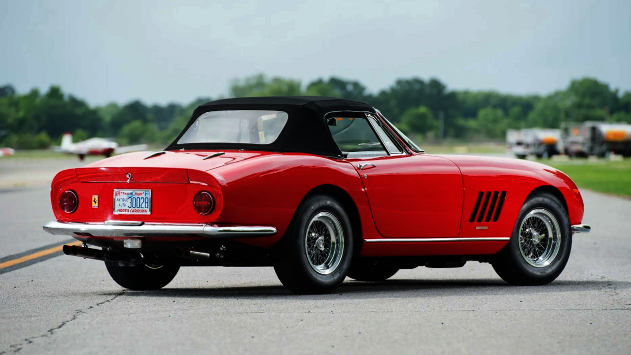 Ferrari 275 GTB NART Spider
