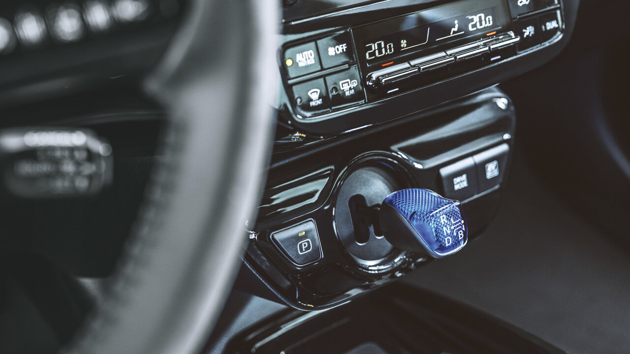 Gangwahlhebel in einem Toyota Prius