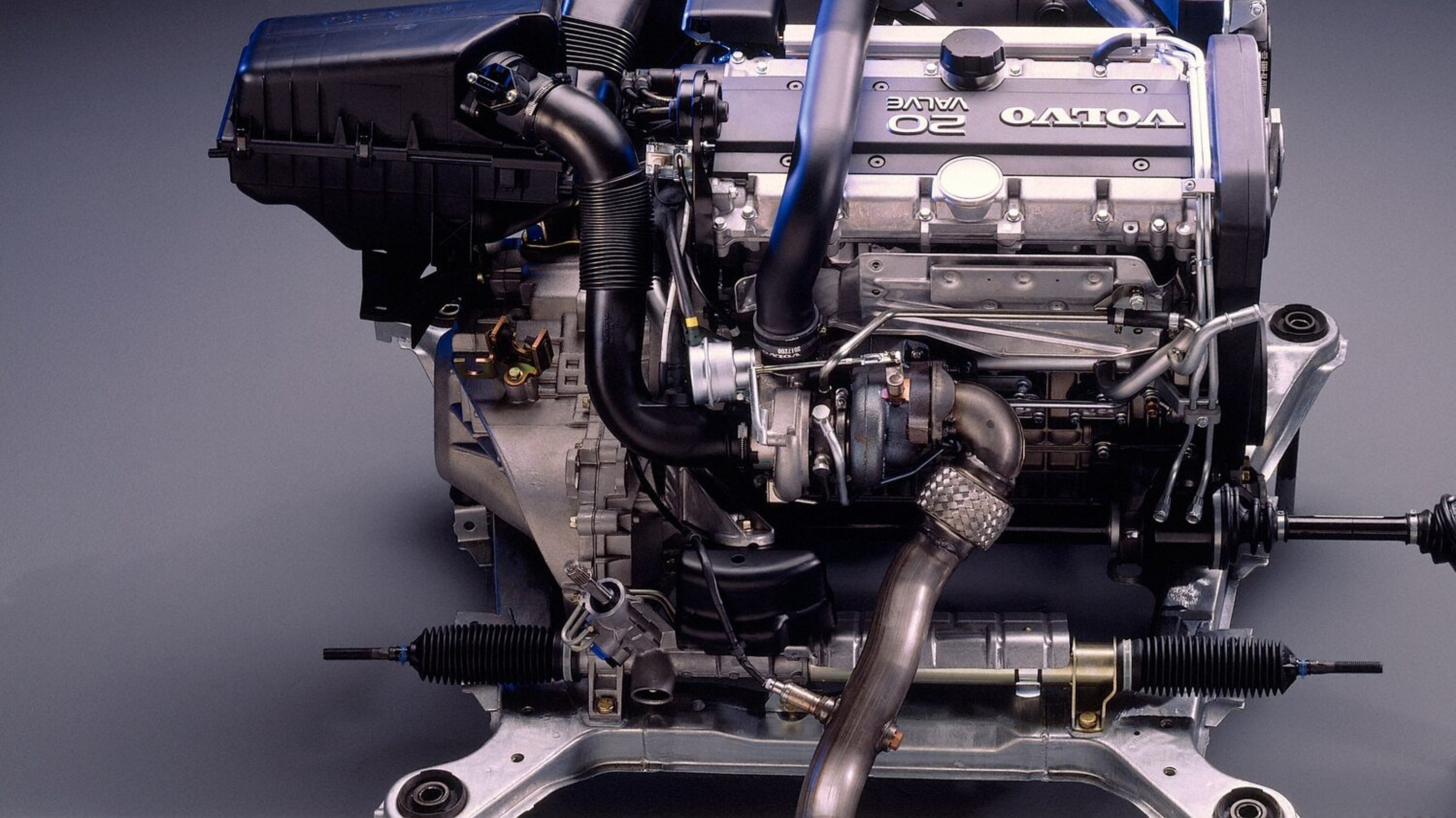 5-Zylindermotor des Volvo 850