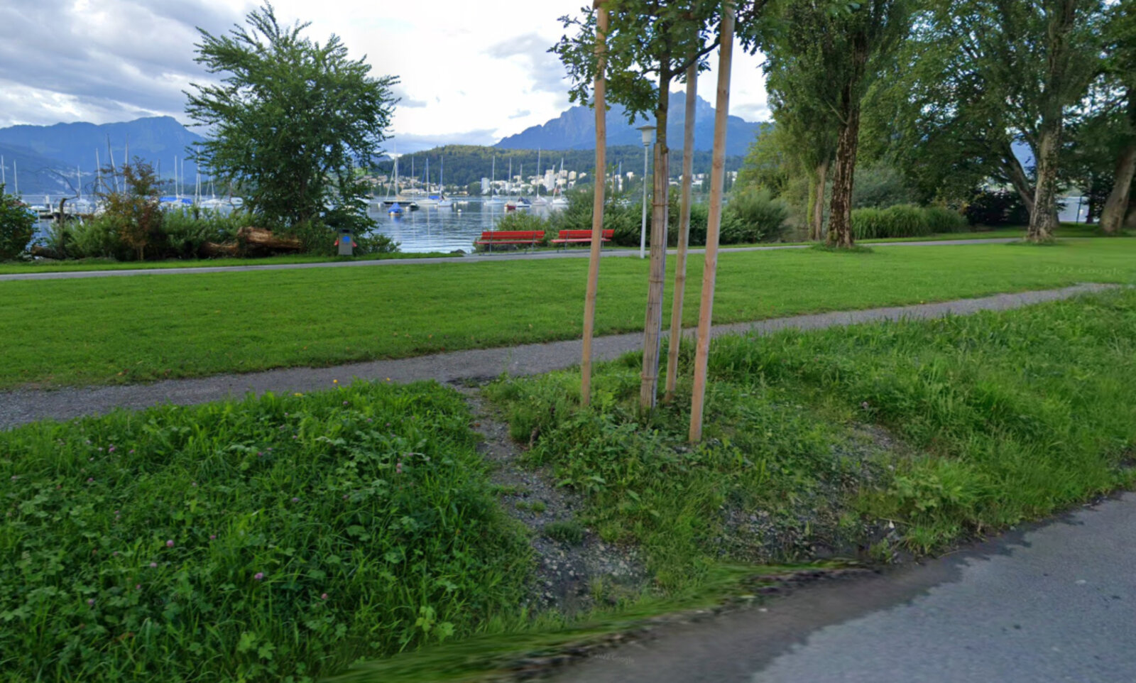 Rund um den Lido in Luzern gibt es nur wenige möglichkeiten sein Auto zu parkieren. Bild: Google maps.