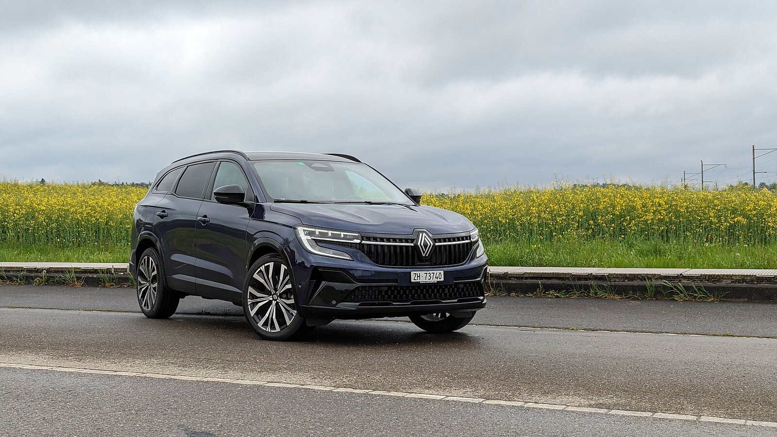 Renault Espace von vorne