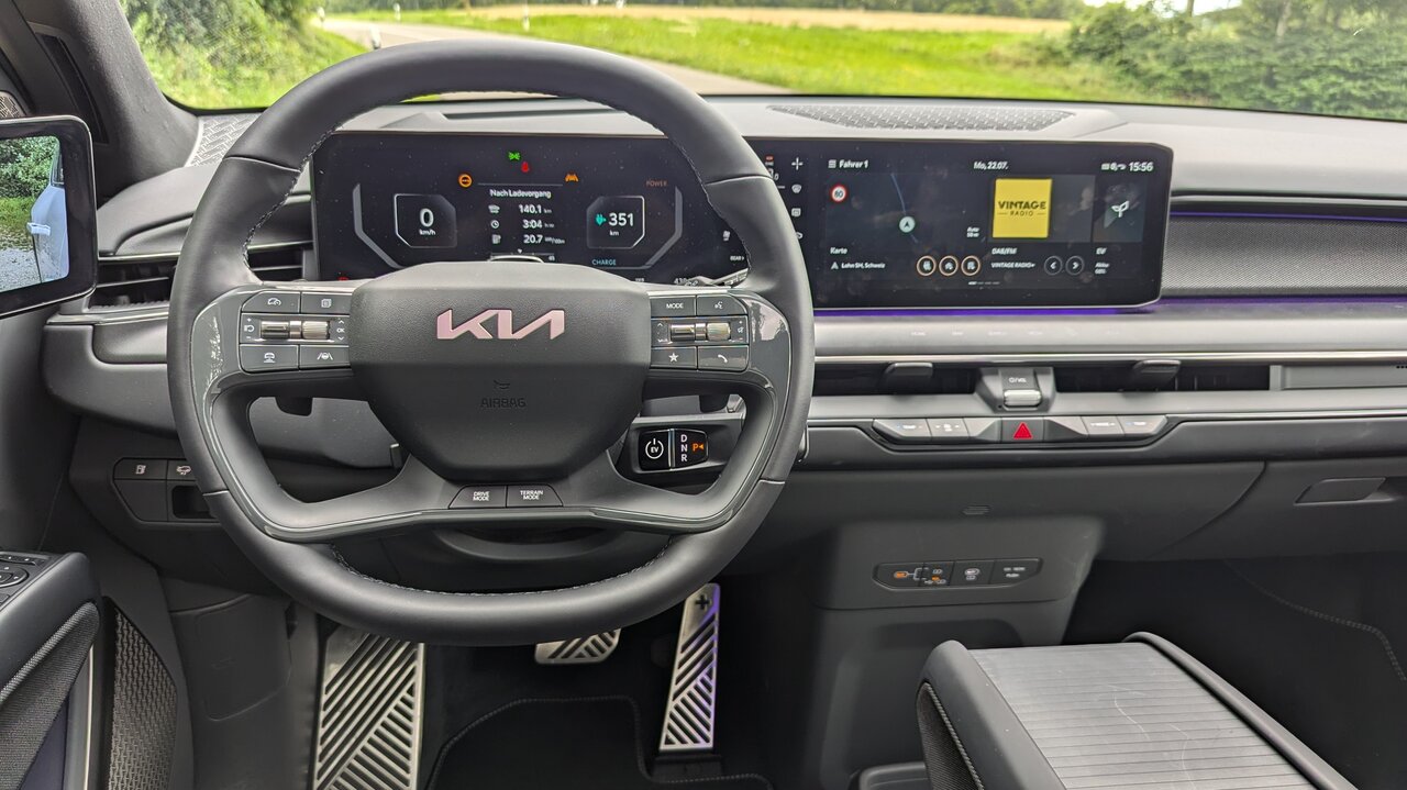 Cockpit des Kia EV9
