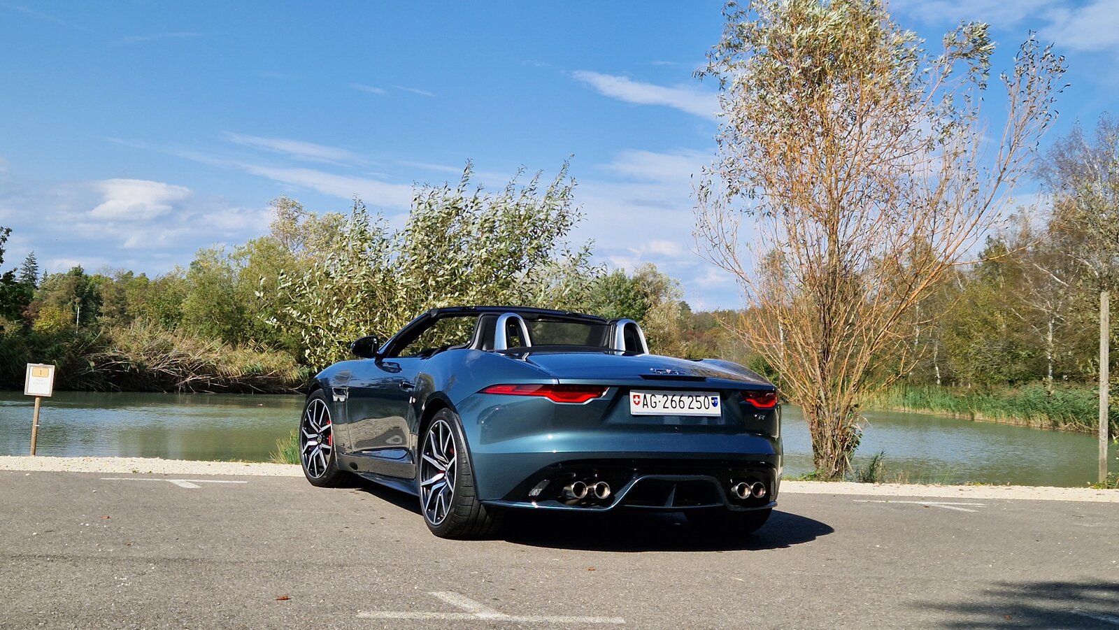 Heckansicht Jaguar F-Type Cabrio