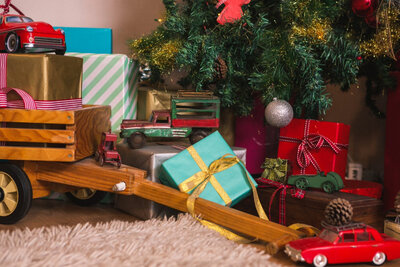 Wer für Autofans noch ein Weihnachtsgeschenk auf den letzten Drücker sucht, sollte sich unbedingt die STREETLIFE-Auswahl ganz genau anschauen. Bild: awesomecontent, freepik