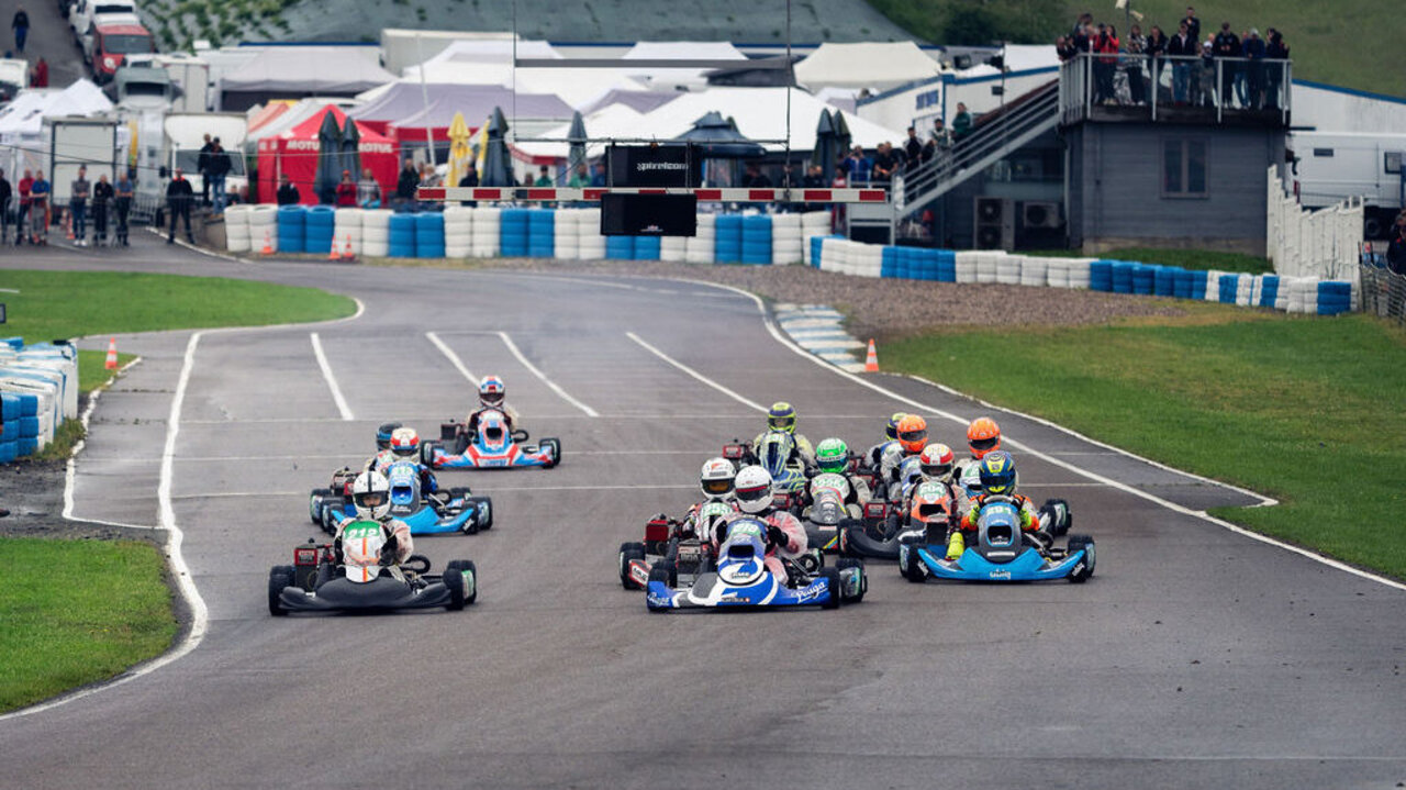 Start zu einem Kartrennen
